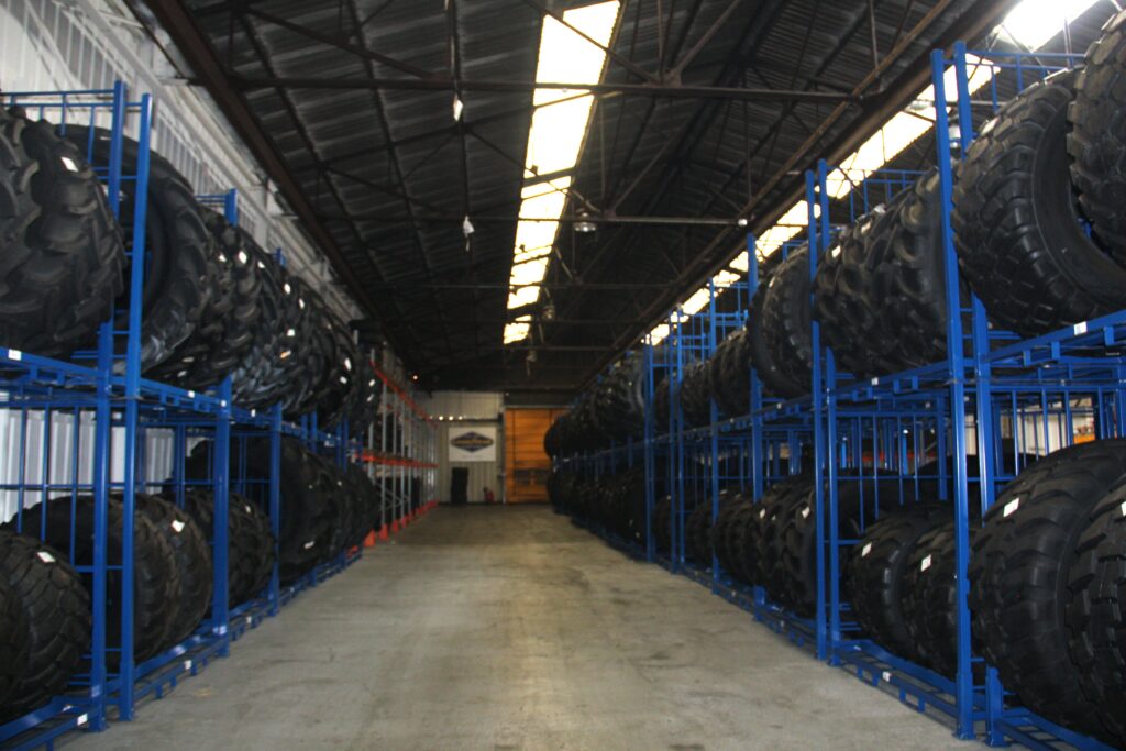stockage pneus agricoles et de tracteur Goodyear Carlstar Titan